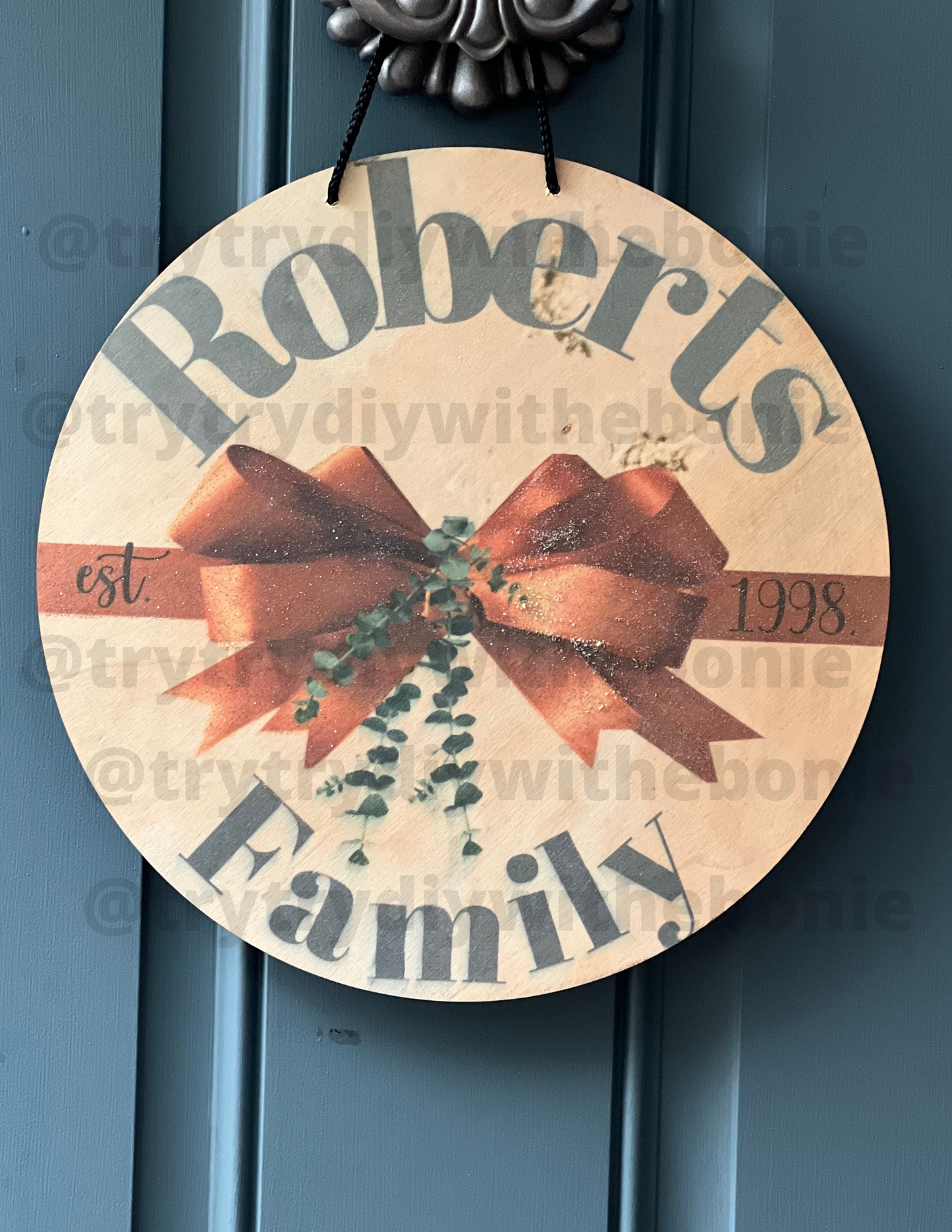 DOUBLE-SIDED Decorative Door Hangers